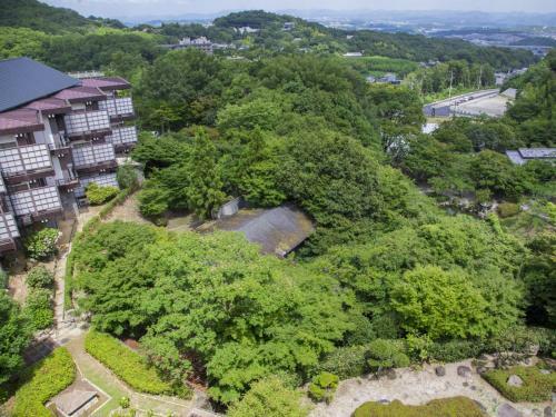 Motoyu Kosenkaku