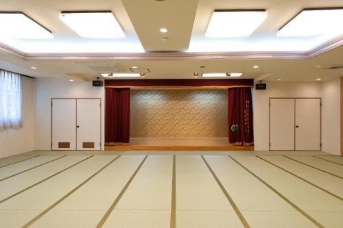 Tsukihama-no-yu