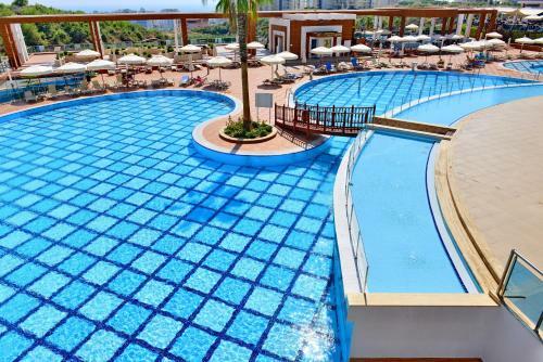 Apartamento Azura Park Residence
