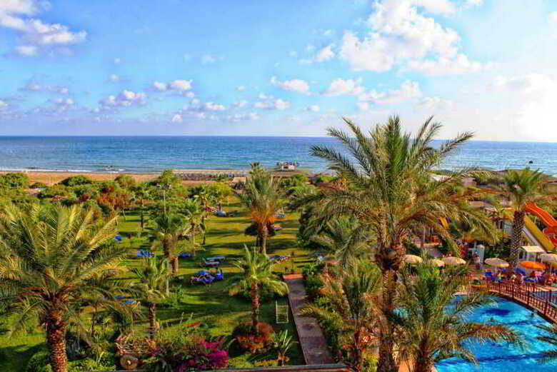 Caretta Beach Hotel