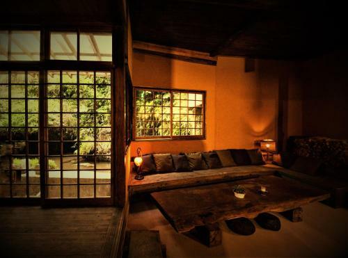 Hostal Onsen Guesthouse Tojiya