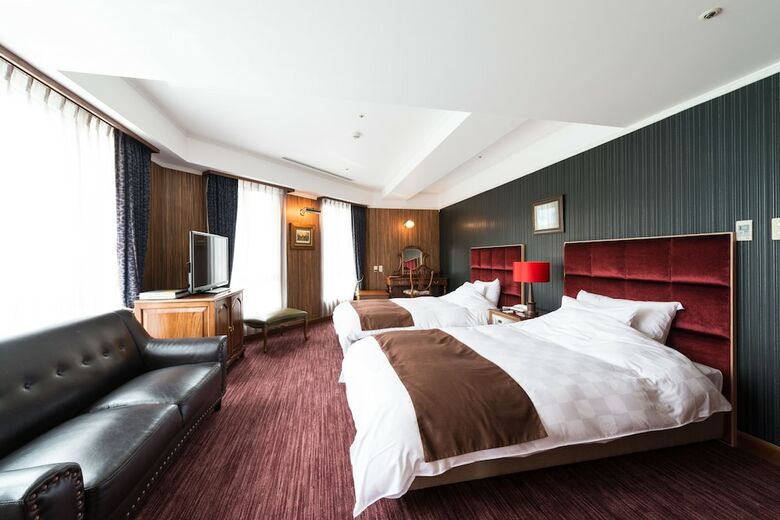 Nagasaki Royal Chester Hotel
