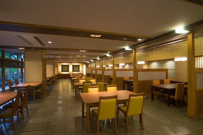 Shimobe Hotel