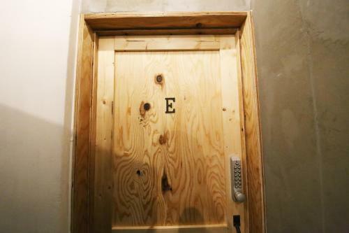 Hostel & Gallery G Is Good