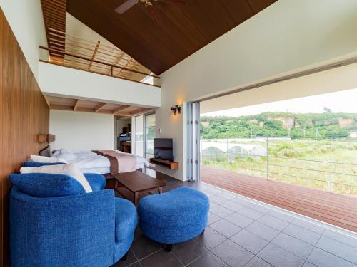 Hostal Keiki Beachhouse & Cafe
