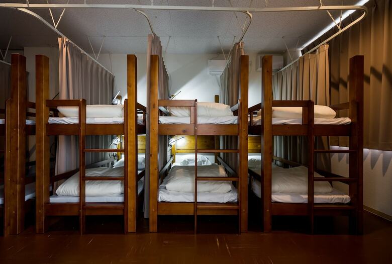 Hostal Guest House Yutaka