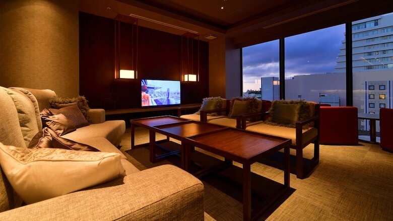 Hotel Aqua Citta Naha By Wbf