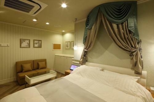 Hotel Waltz Okazaki (adult Only)
