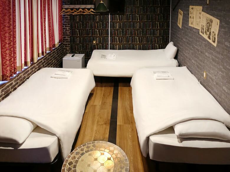 Albergue Briller Universal Japon