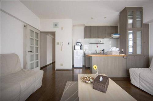 Apartment In Shimanouchi Mgd7