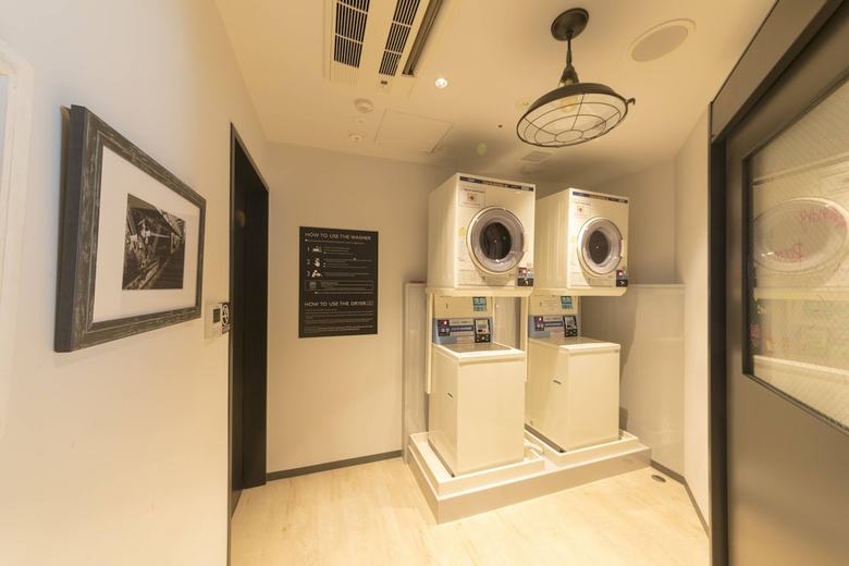Hotel Moxy Osaka Honmachi By Marriott