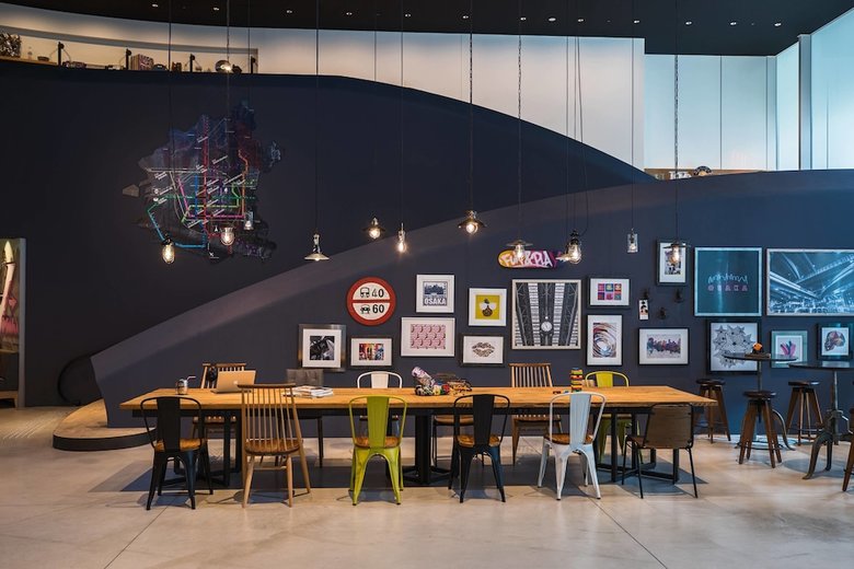 Hotel Moxy Osaka Honmachi By Marriott