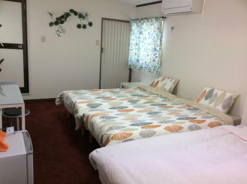 Hostal Kr House