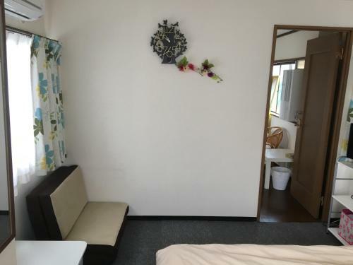 Hostal Kr House