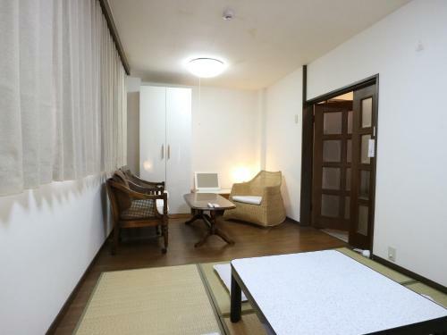 Apartamentos Base Osaka
