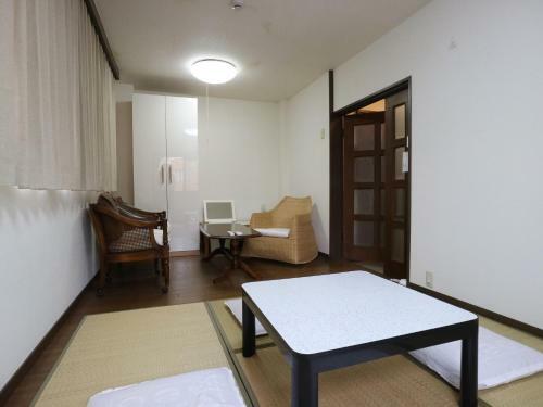 Apartamentos Base Osaka