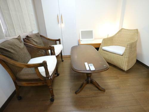 Apartamentos Base Osaka