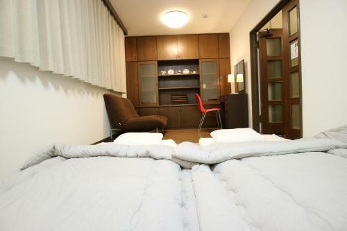 Apartamentos Base Osaka