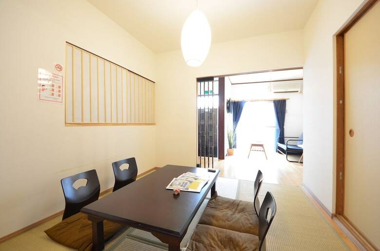 Private Room Rosso