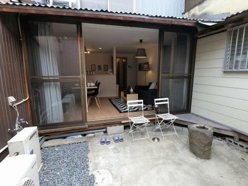 Osaka Namba House