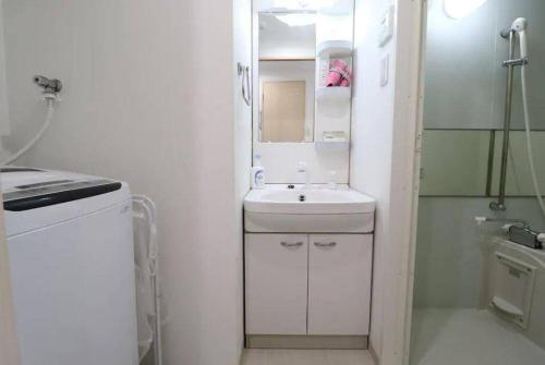 Nipponbashi Namba Comfy Apartment 703