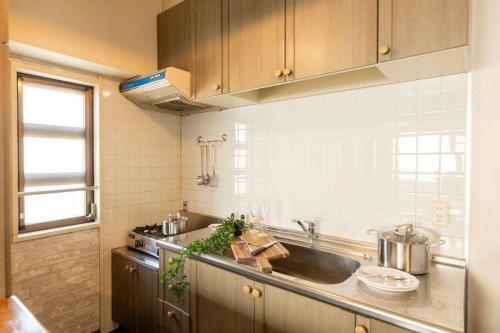 Apartment In Shimanouchi Ngd100