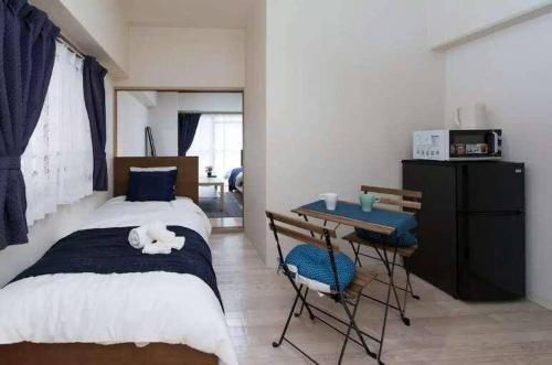 Apartment In Shimanouchi 01