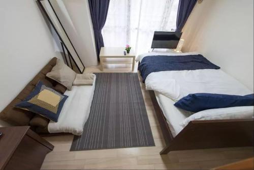 Apartment In Shimanouchi 01