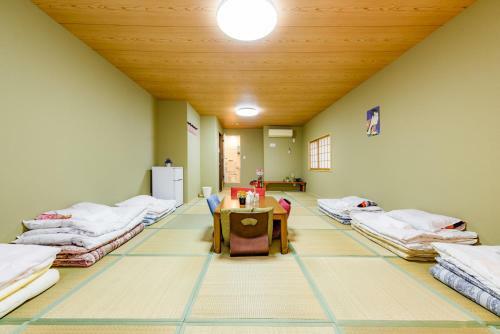 Hostal Wafu Ryokan Uehonmachi