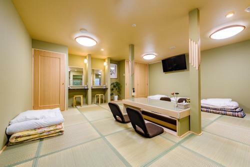 Hostal Wafu Ryokan Uehonmachi