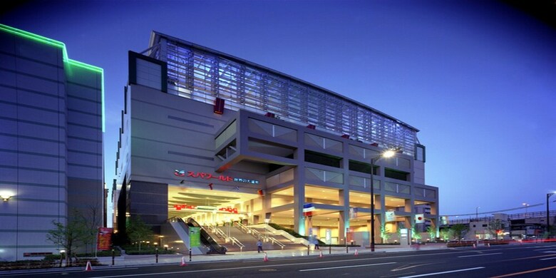 Nipponbashi Crystal Hotel