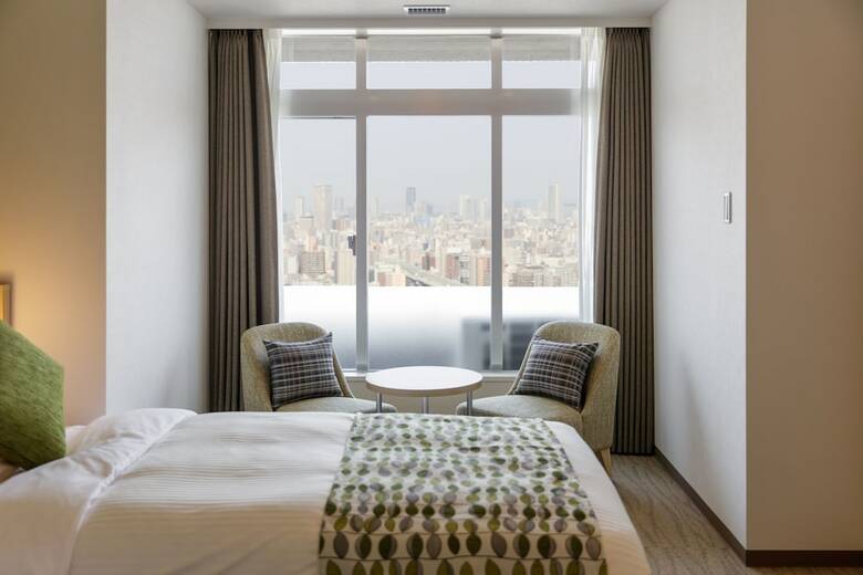 Art Hotel Osaka Bay Tower