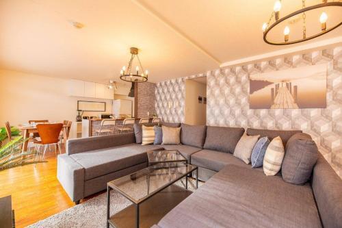 Apartamento Penthouse In Namba Si36