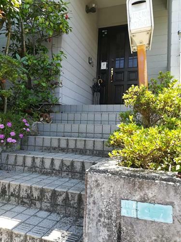 Jukichi Owada Residence Twin Room