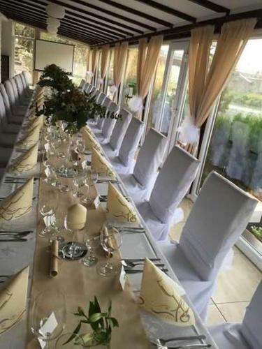 Hostal Penzion Benatky