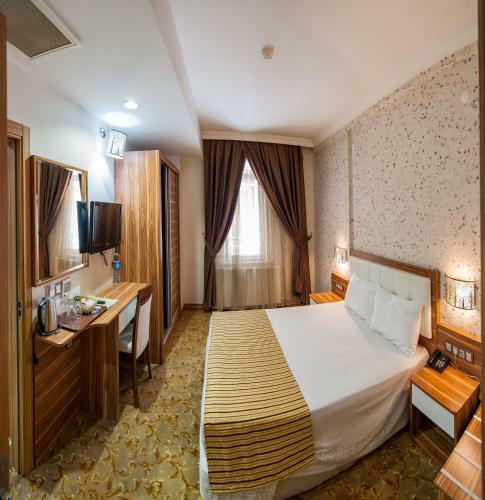 Adnan Bey Hotel
