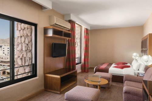 Days Inn Hotel & Suites, Aqaba