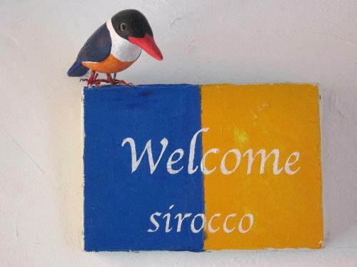 Hostal Hillside Inn Sirocco