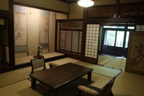 Yumoto Choza