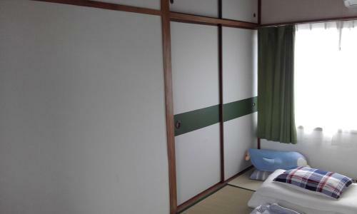 Hostal Caravan House Sanjo