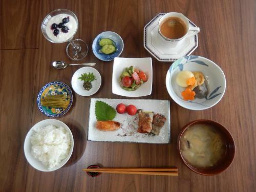 Hostal B&B Toyonoakari