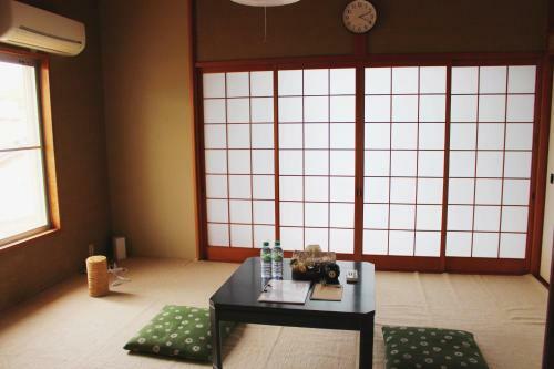 Hostal Guesthouse Ogawaya