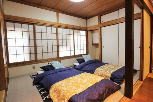 Apartamentos Koi Koi
