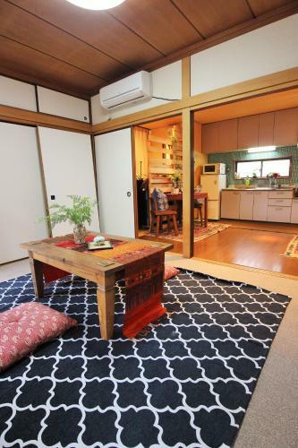 Apartamentos Koi Koi