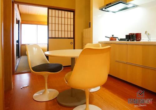 Apartamentos Establishment Takayama