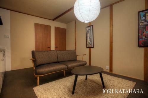 Iori Stay