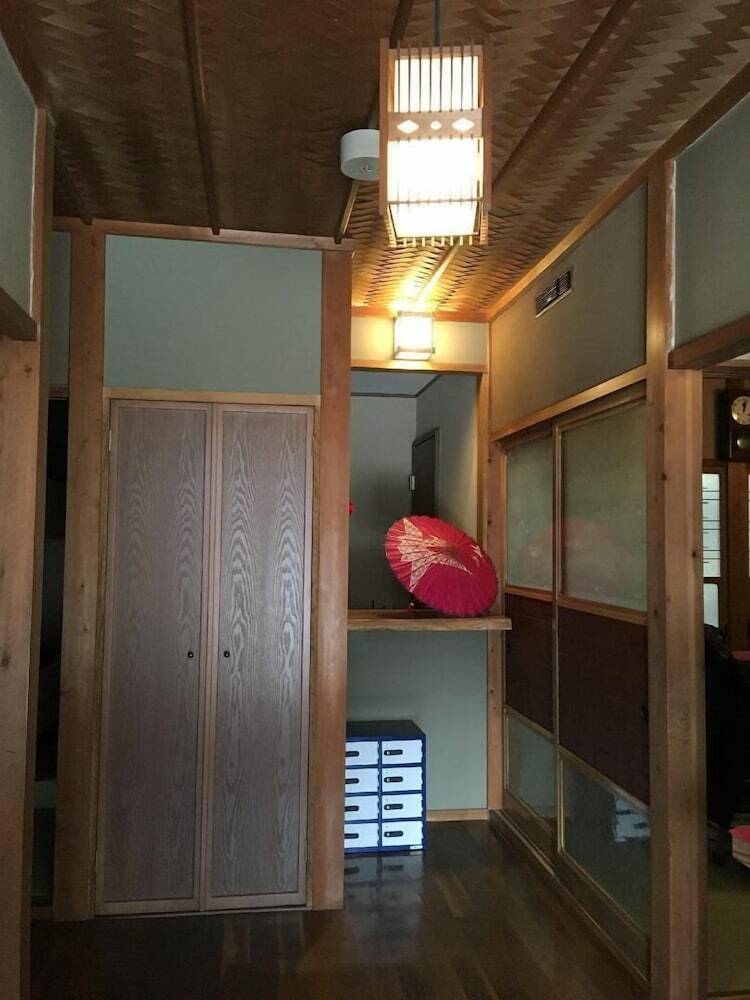 Hostal Fuji House