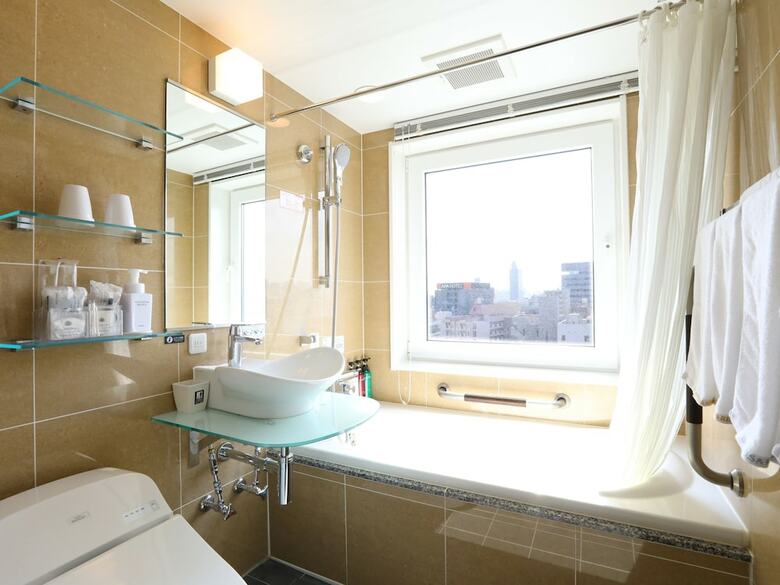 Apa Hotel Asakusa Kaminarimon