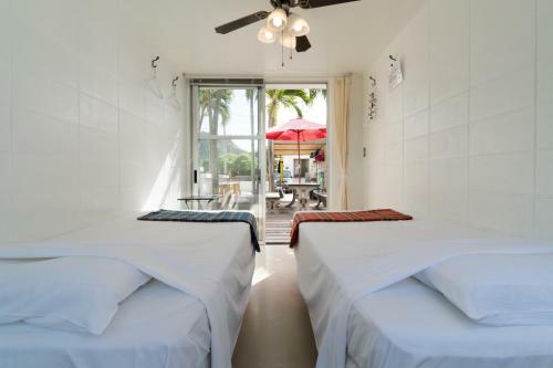Bed & Breakfast Hanamuro Inn Aka Island