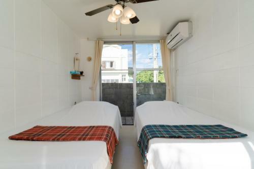 Bed & Breakfast Hanamuro Inn Aka Island